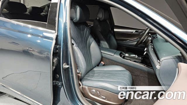 Genesis G80 (RG3) бензин 2.5 турбо AWD, 2021 12