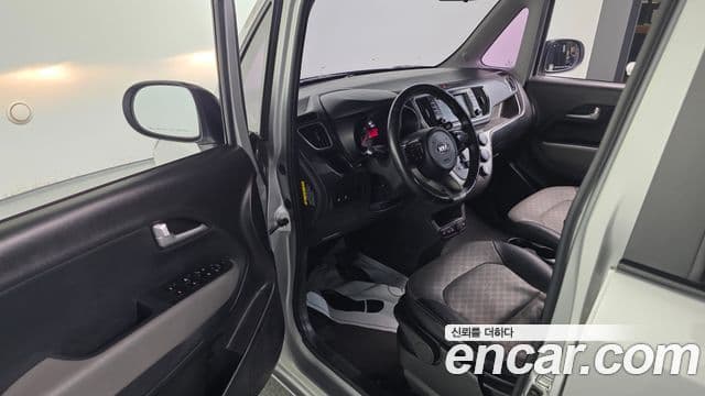 Kia The / новый New Ray Luxury, 2018 11