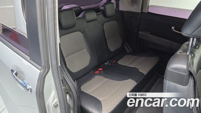 Kia The / новый New Ray Luxury, 2018 12