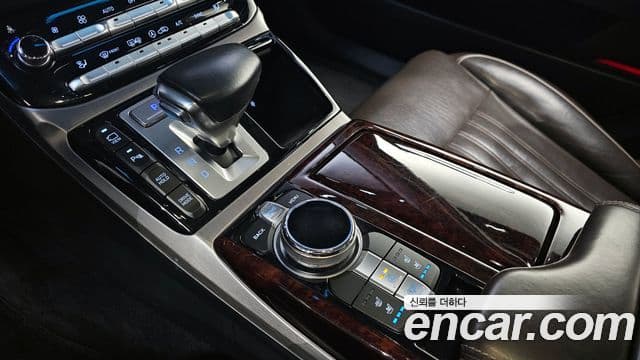 Genesis EQ900 Premium Luxury, 2018 9