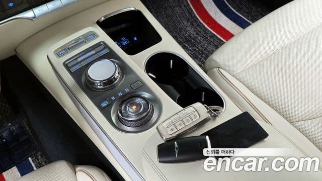 Genesis electrified GV70 e-AWD, 2022 9