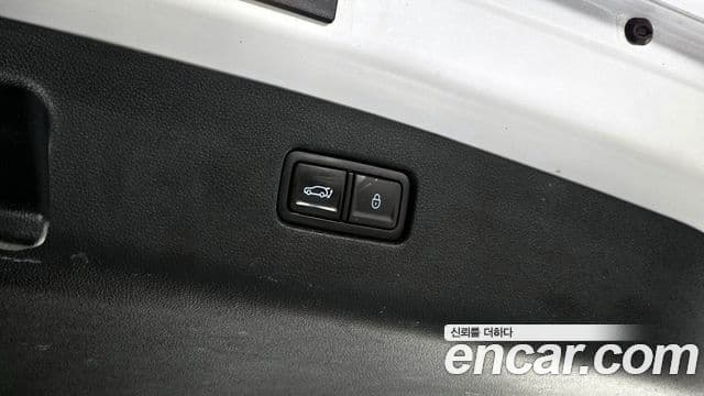 Genesis electrified GV70 e-AWD, 2022 20