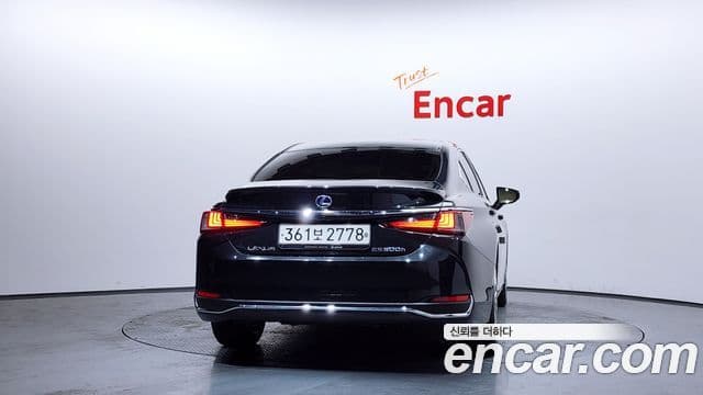 Lexus ES300h 7세대 Luxury Plus, 2022 4