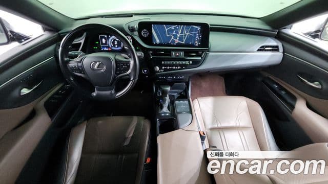 Lexus ES300h 7세대 Luxury Plus, 2022 7