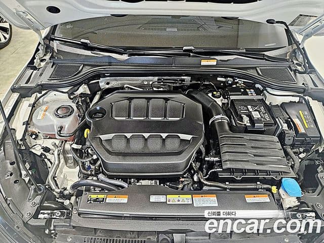 Volkswagen Гольф 8세대 2.0 GTI, 2024 6