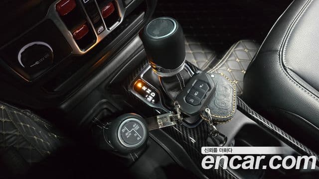 Jeep Wrangler (JL) 2.0 Overland Power top 4도어, 2023 9