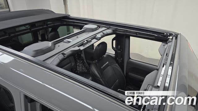 Jeep Wrangler (JL) 2.0 Overland Power top 4도어, 2023 17