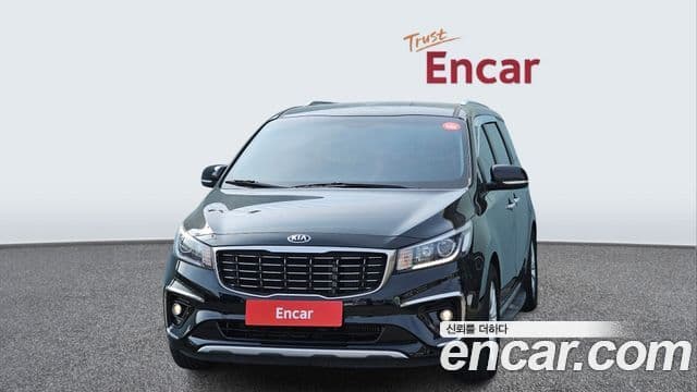 Kia The / новый New Carnival Luxury, 2019 3