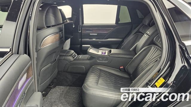 Genesis G90 (RS4) бензин 3.5 турбо AWD, 2023 12