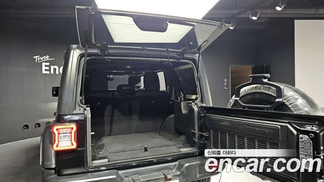 Jeep Wrangler (JL) 2.0 Rubicon high 4도어, 2018 20