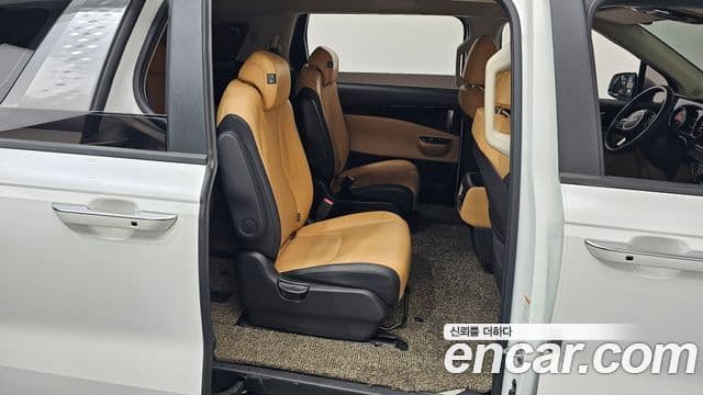 Kia Carnival 4세대 Prestige, 2023 12