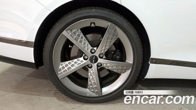 Genesis G80 (RG3) бензин 2.5 турбо 2WD, 2025 все фото