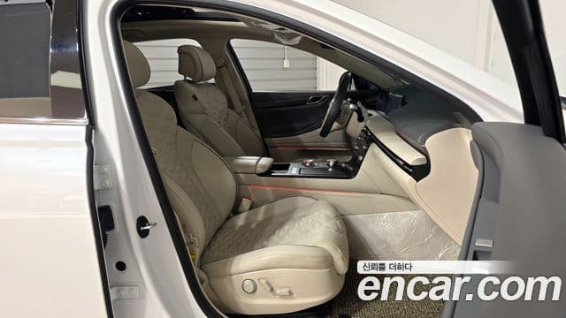 Genesis G80 (RG3) бензин 2.5 турбо 2WD, 2025 10