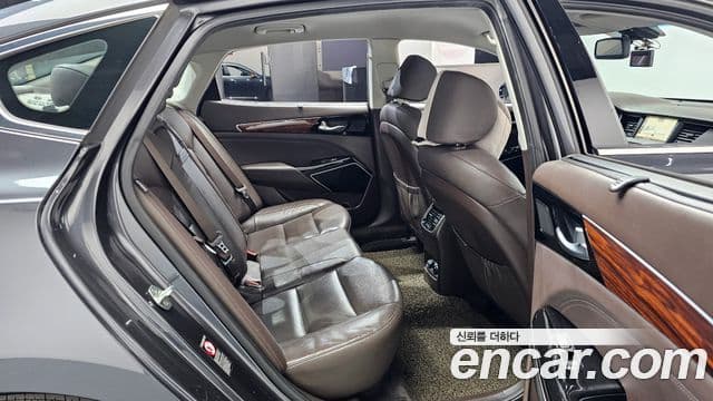 Kia All New K7 2.4 GDI Limited, 2017 12