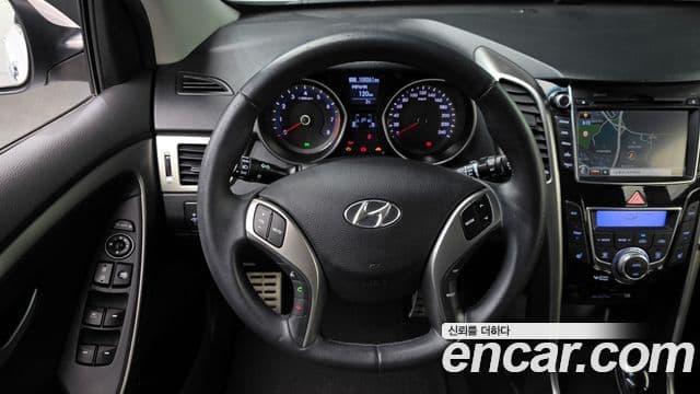 Hyundai i30(новый кузов / новое поколение) 1.6 GDI Extreme, 2012 16