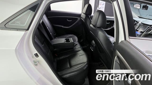 Hyundai i30(новый кузов / новое поколение) 1.6 GDI Extreme, 2012 19