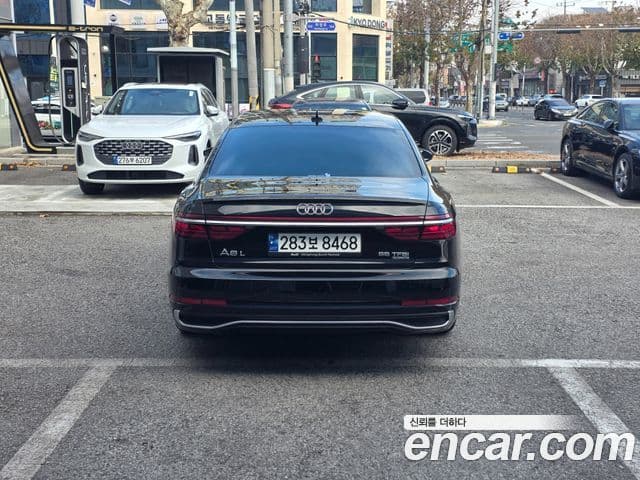 Audi A8 (D5) 55 TFSI Quattro Premium LWB, 2022 2