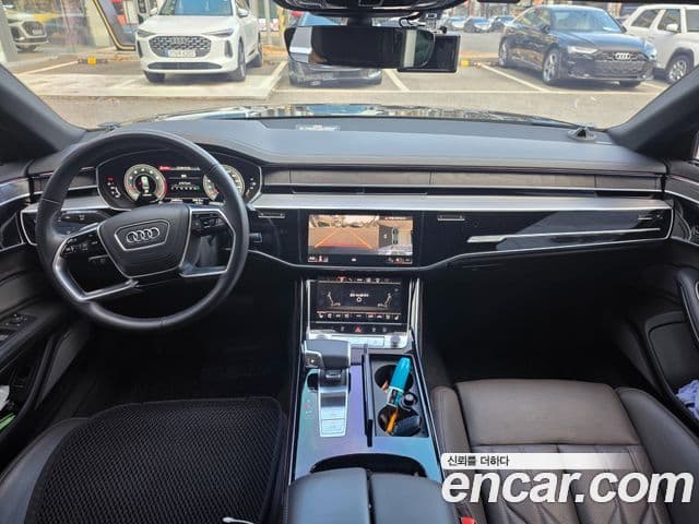 Audi A8 (D5) 55 TFSI Quattro Premium LWB, 2022 7