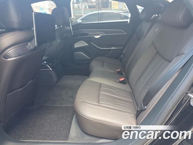 Audi A8 (D5) 55 TFSI Quattro Premium LWB, 2022 16