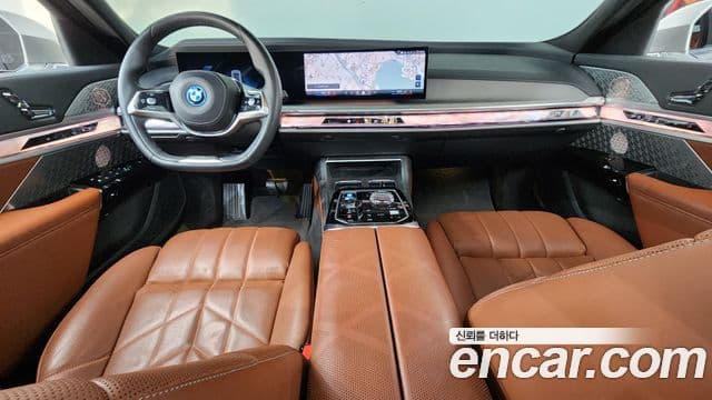 BMW i7 (G70) xDrive 60 Design Pure Excellence, 2023 7