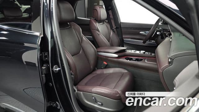 Genesis GV70, 2021 10