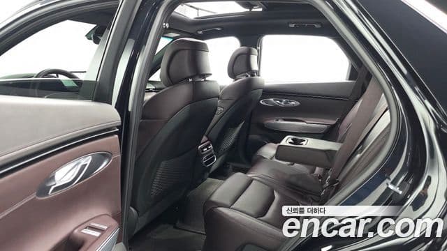 Genesis GV70, 2021 12