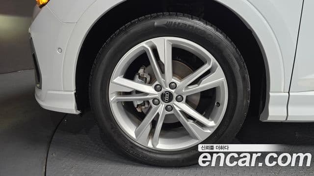 Audi Q3 (F3) 35 TDI Premium Sportback, 2023 все фото