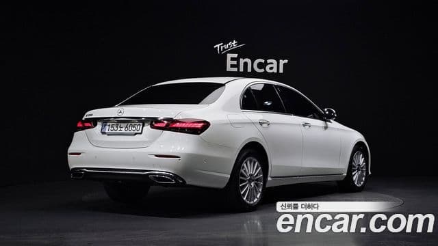 Mercedes-Benz E-класс W213 Exclusive, 2023 2