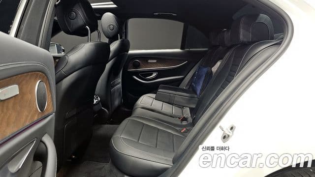 Mercedes-Benz E-класс W213 Exclusive, 2023 12