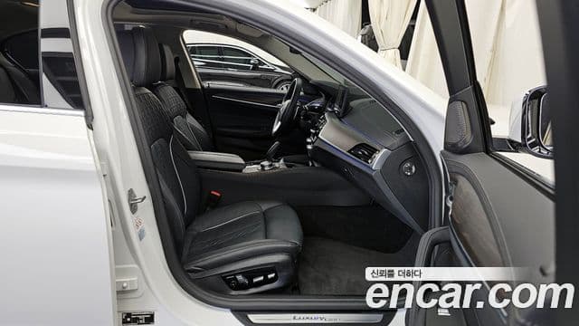 BMW 5시리즈 (G30) Luxury, 2023 11
