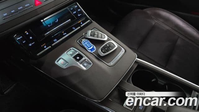 Hyundai The / новый New Grandeur IG гибрид Premium, 2022 9