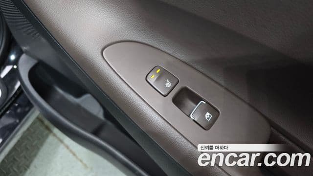 Hyundai The / новый New Grandeur IG гибрид Premium, 2022 18