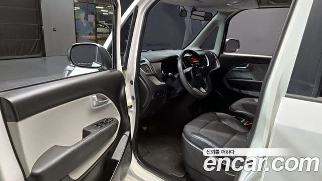 Kia The / новый New Ray Prestige, 2022 11