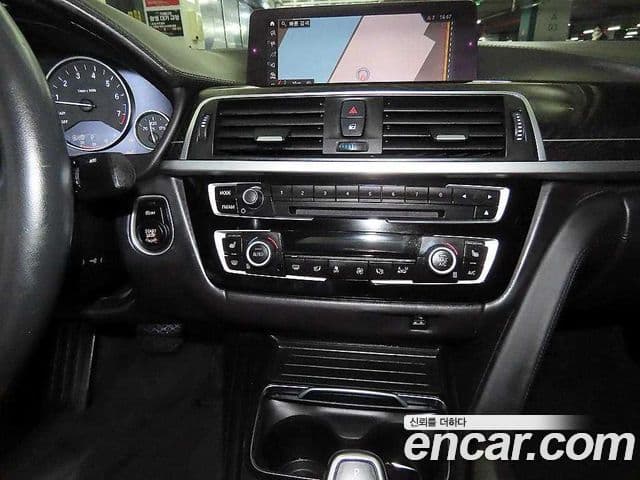 BMW 4시리즈 (F32) 420i Luxury Gran Coupe, 2018 10