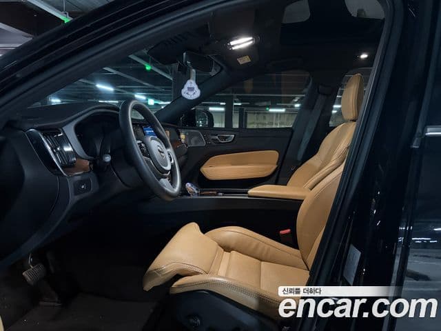 Volvo XC60 2세대 B5 Ultimate Bright, 2024 13