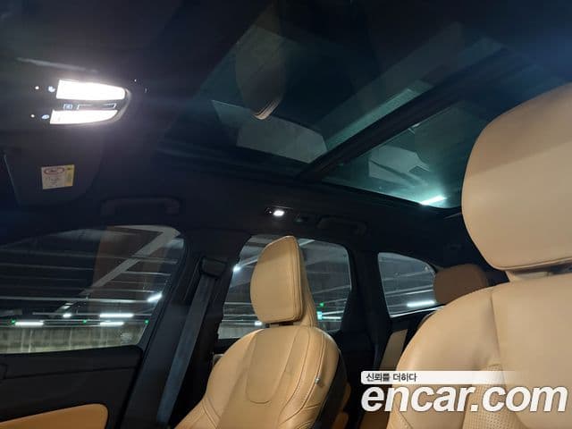Volvo XC60 2세대 B5 Ultimate Bright, 2024 14