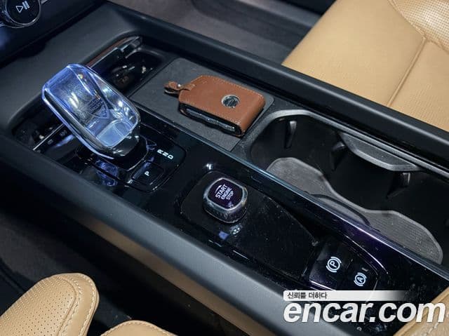 Volvo XC60 2세대 B5 Ultimate Bright, 2024 18