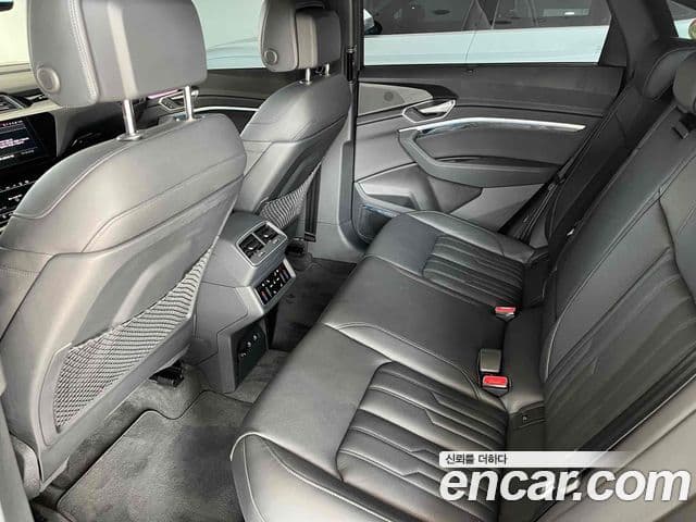 Audi e-Tron 55 Quattro Sportback, 2023 15