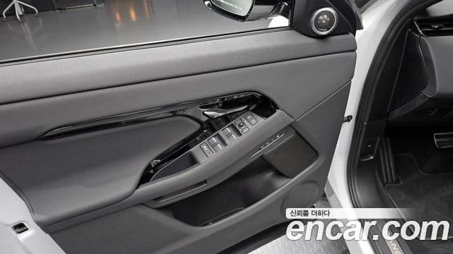 Land Rover Range Rover Evoque 2세대 P250 Dynamic SE, 2024 18