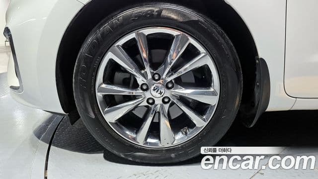 Kia The / новый New Carnival Noblesse, 2019 все фото