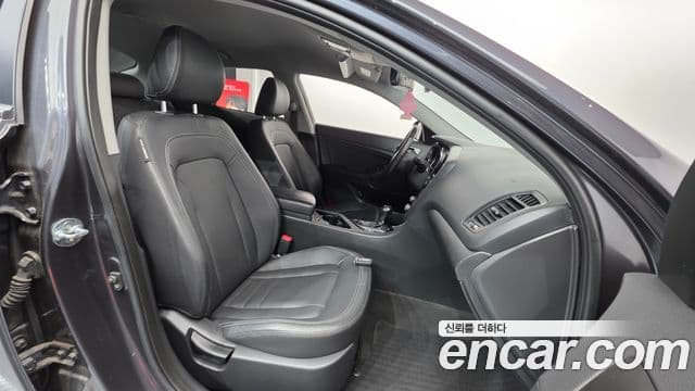 Kia K5 Luxury, 2012 10