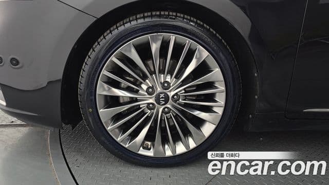 Kia All New K7 3.0 LPI Prestige (арендный автомобиль), 2017 все фото