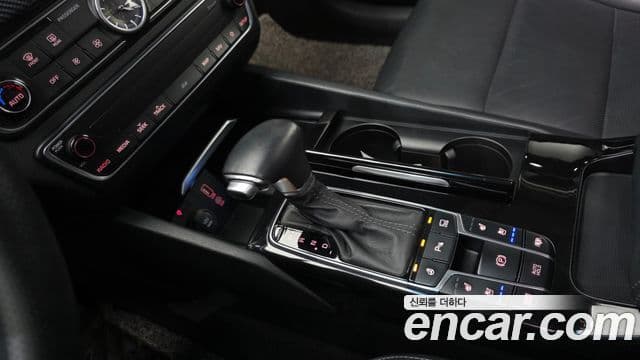 Kia All New K7 3.0 LPI Prestige (арендный автомобиль), 2017 9