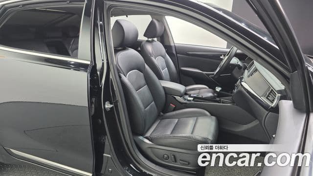 Kia All New K7 3.0 LPI Prestige (арендный автомобиль), 2017 12