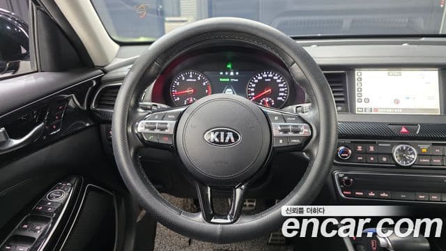 Kia All New K7 3.0 LPI Prestige (арендный автомобиль), 2017 13