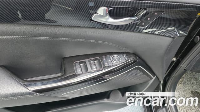 Kia All New K7 3.0 LPI Prestige (арендный автомобиль), 2017 14