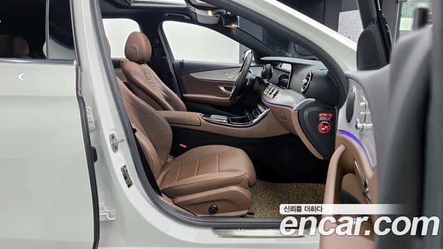 Mercedes-Benz E-класс W213 Avantgarde, 2021 10