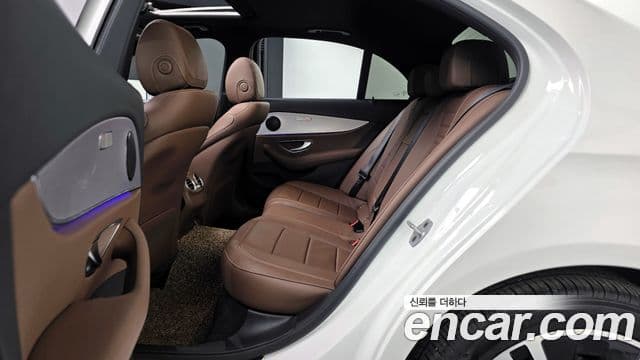 Mercedes-Benz E-класс W213 Avantgarde, 2021 12