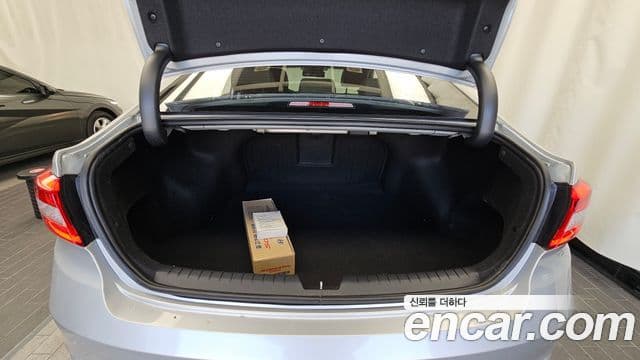 Hyundai LF Sonata 2.0 Smart, 2017 20