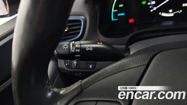 Hyundai Ioniq гибрид, 2017 18